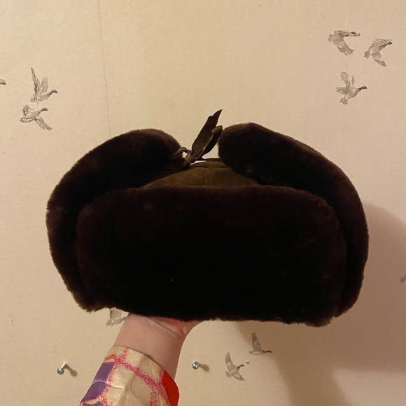 Vintage European Fur Hat - Picture 5 of 8